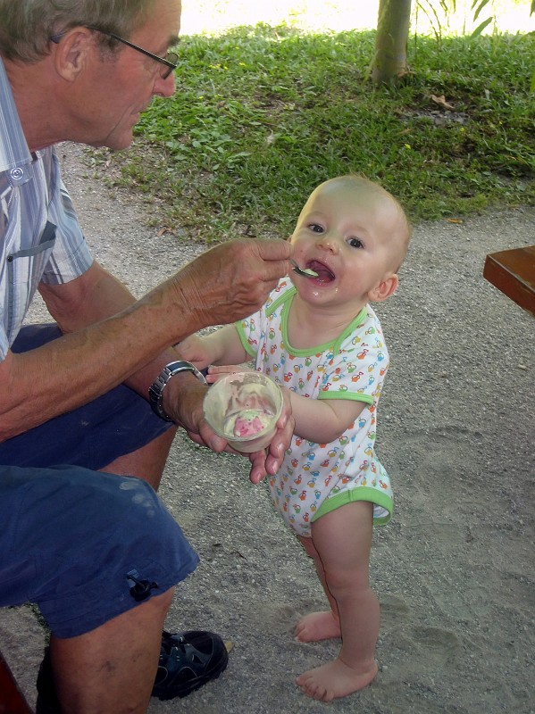 2009-11-06 22-02-15_3.jpg - Lecker, Eis!